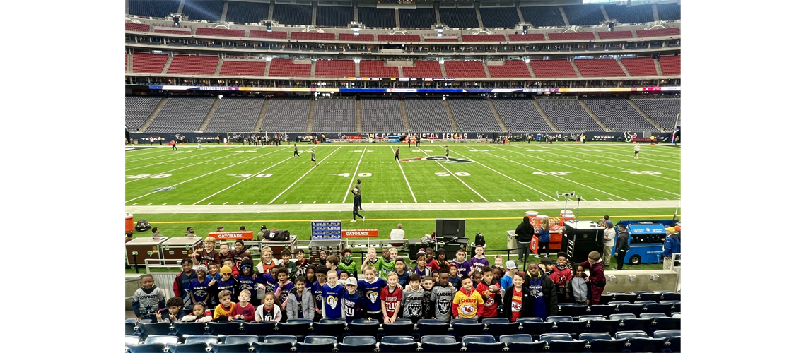 Raise the flags - it's super bowl time 